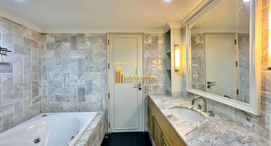 Wohnung zur Miete mit 2 Zimmer in Pathum Wan, Bangkok