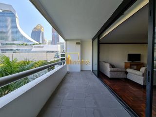 Wohnung zur Miete mit 3 Zimmer in Pathum Wan, Bangkok
