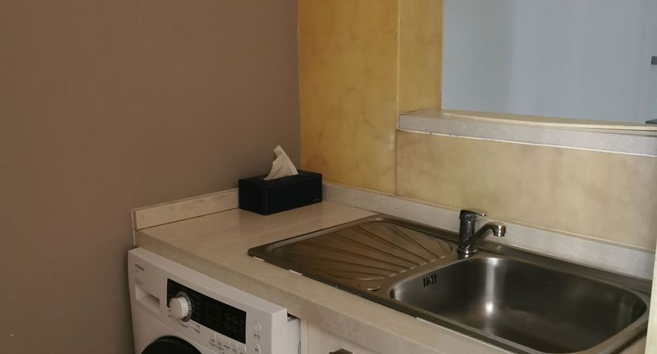 For sale 1 bed condo in Watthana, Bangkok