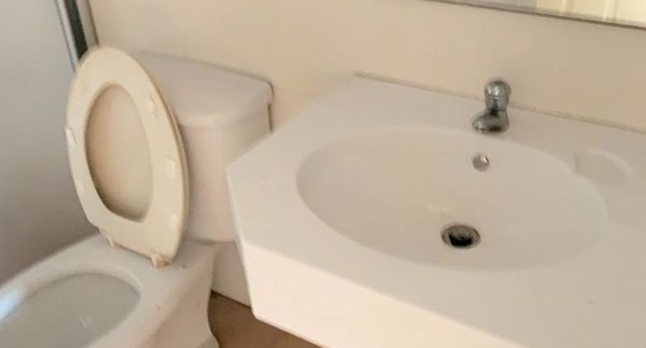 For sale 1 bed condo in Huai Khwang, Bangkok