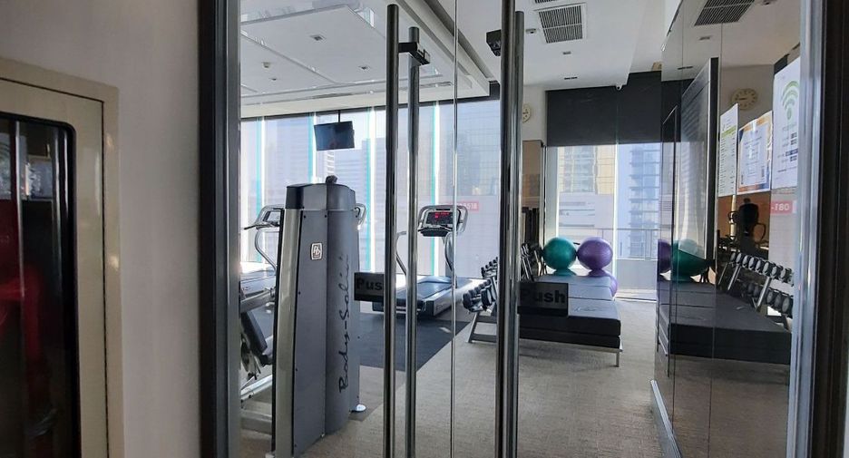 For sale 1 Beds condo in Watthana, Bangkok