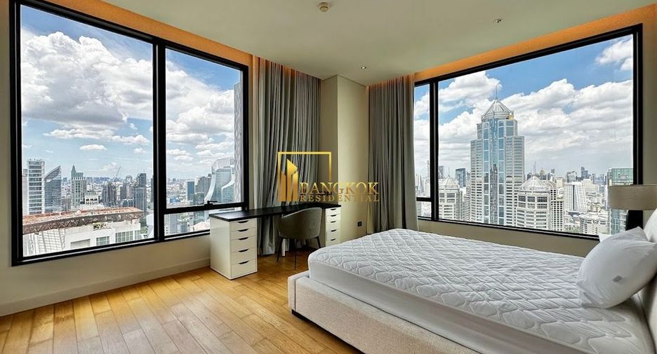À louer 4 chambres condo à Pathum Wan, Bangkok