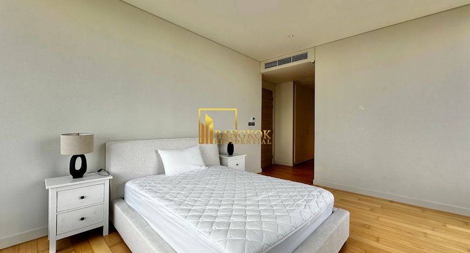 À louer 4 chambres condo à Pathum Wan, Bangkok