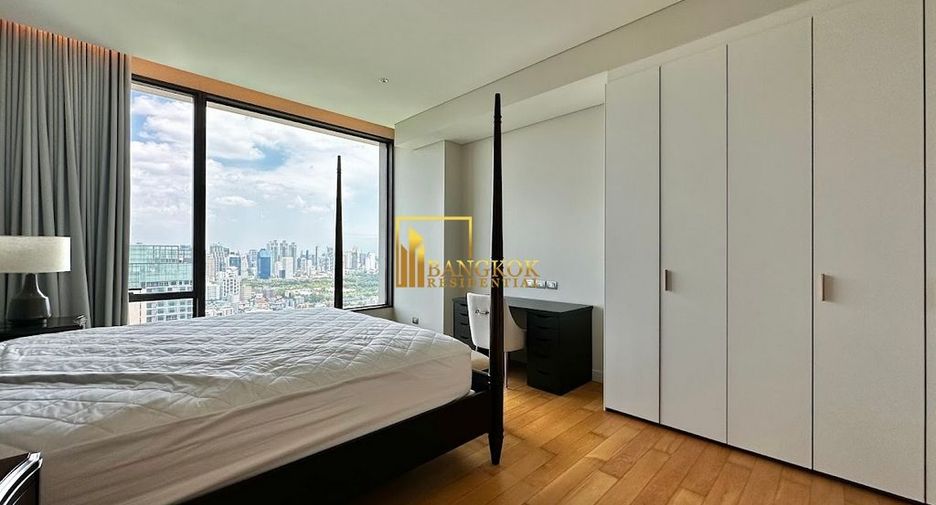À louer 4 chambres condo à Pathum Wan, Bangkok