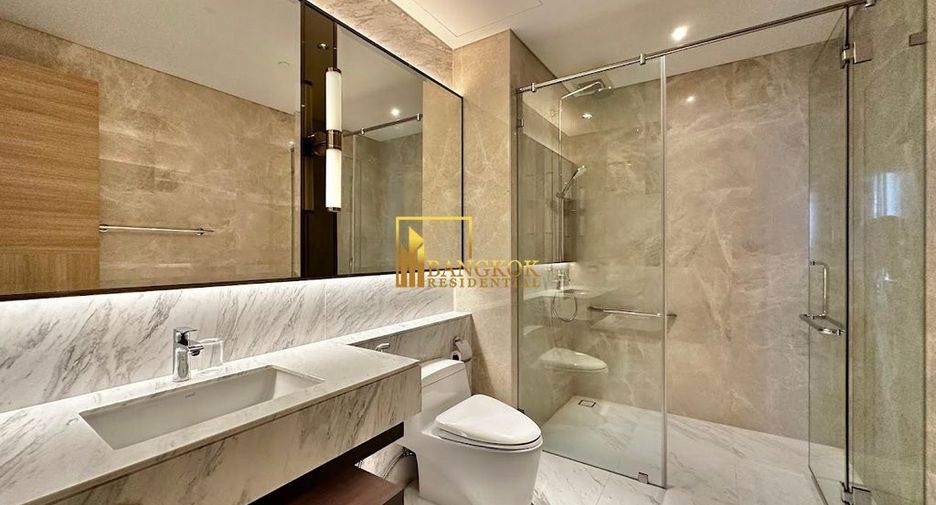 À louer 4 chambres condo à Pathum Wan, Bangkok