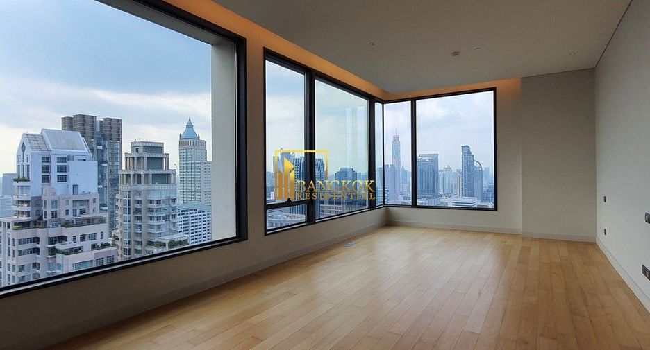 À louer 4 chambres condo à Pathum Wan, Bangkok