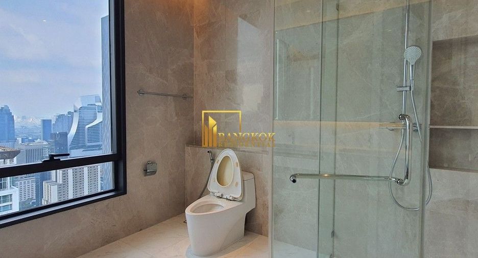 À louer 4 chambres condo à Pathum Wan, Bangkok