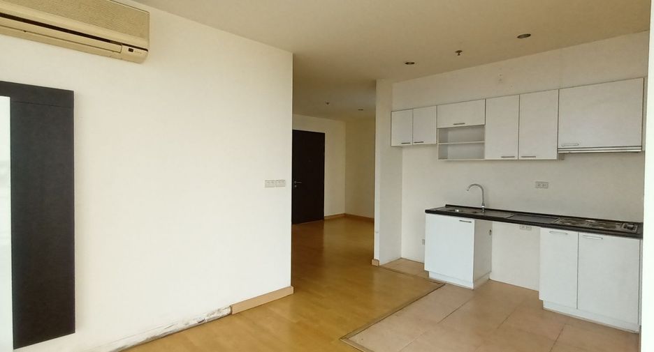 For sale 2 ベッドルーム condo in Yan Nawa, Bangkok