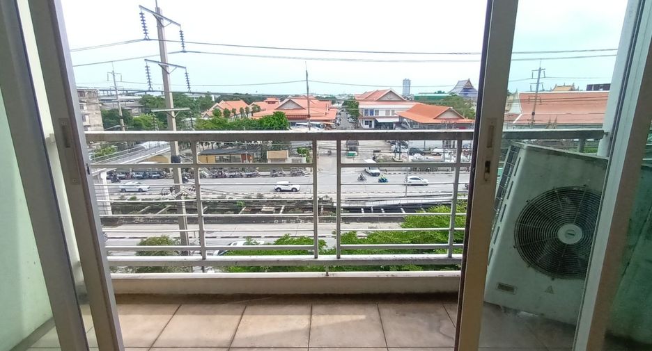 For sale 2 ベッドルーム condo in Yan Nawa, Bangkok