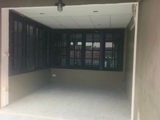 For rent 3 bed office in Khlong Toei, Bangkok