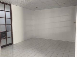 For rent 3 bed office in Khlong Toei, Bangkok