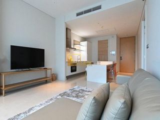 For rent 1 bed condo in Pathum Wan, Bangkok