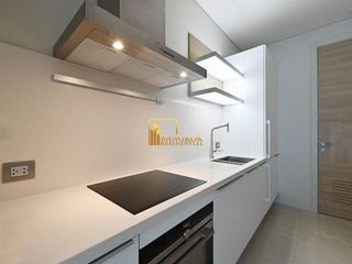 For rent 1 bed condo in Pathum Wan, Bangkok
