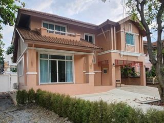 For rent 4 Beds house in Bang Khae, Bangkok