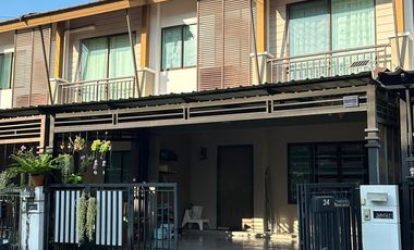 Reihenhaus zur Miete mit 3 Zimmer in Suan Luang, Bangkok