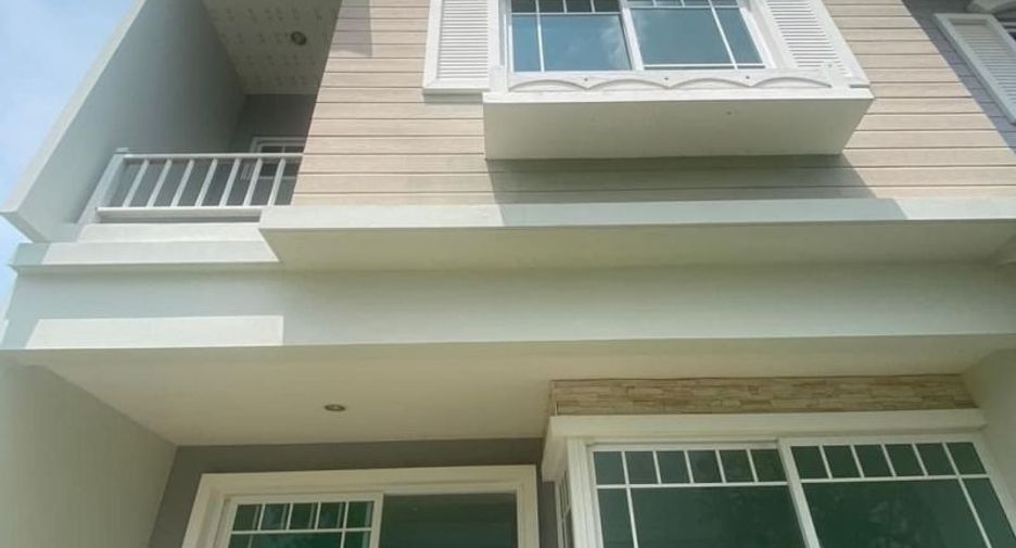 À vendre 3 chambres maison à Bang Lamung, Chonburi
