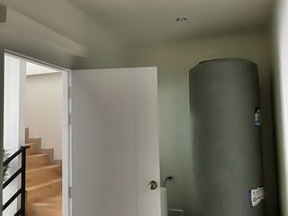 For rent 2 Beds office in Mueang Samut Prakan, Samut Prakan