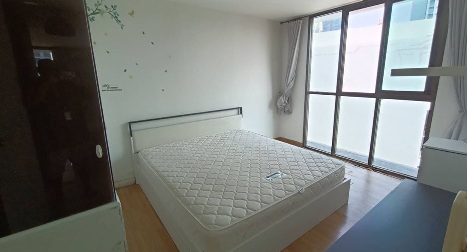 For sale 2 bedrooms condo in Chatuchak, Bangkok