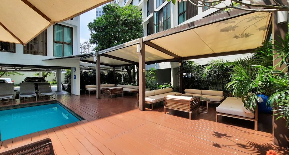 For sale 2 bedrooms condo in Chatuchak, Bangkok