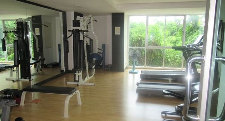 For sale 2 bedrooms condo in Wang Thonglang, Bangkok