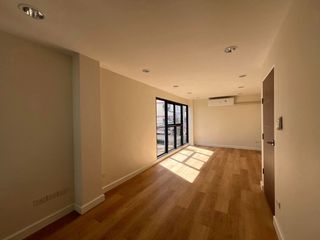 For rent and for sale 3 bed office in Huai Khwang, Bangkok