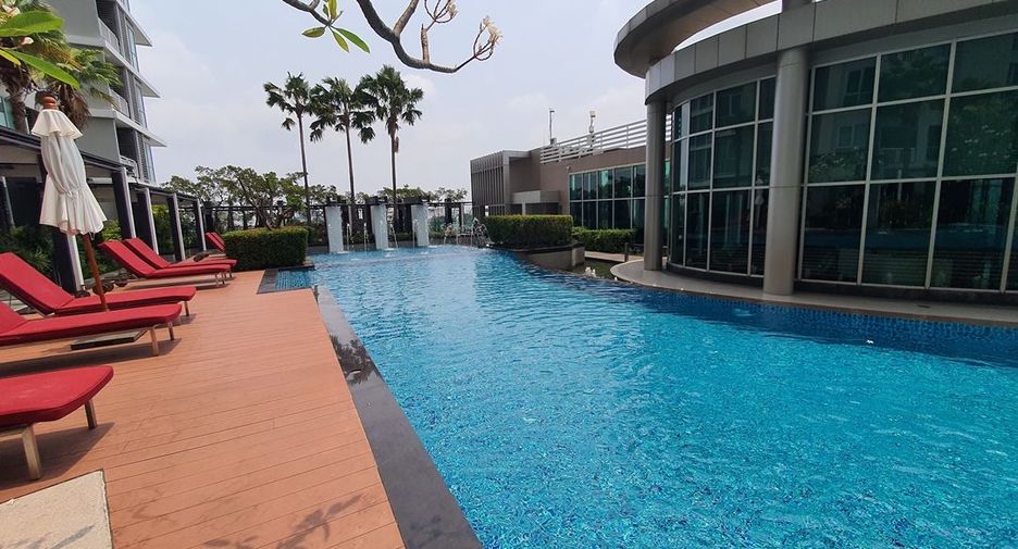 For sale 1 bed condo in Huai Khwang, Bangkok