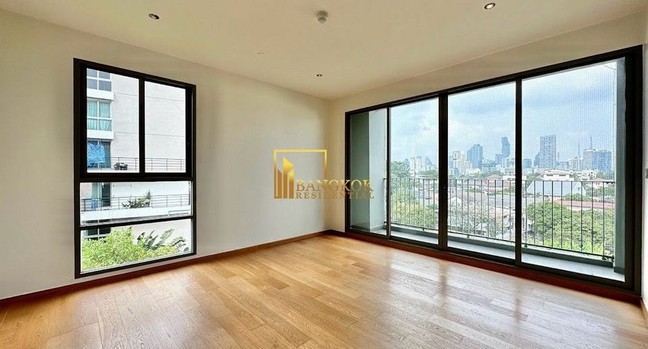 Wohnung zur Miete mit 2 Zimmer in Yan Nawa, Bangkok