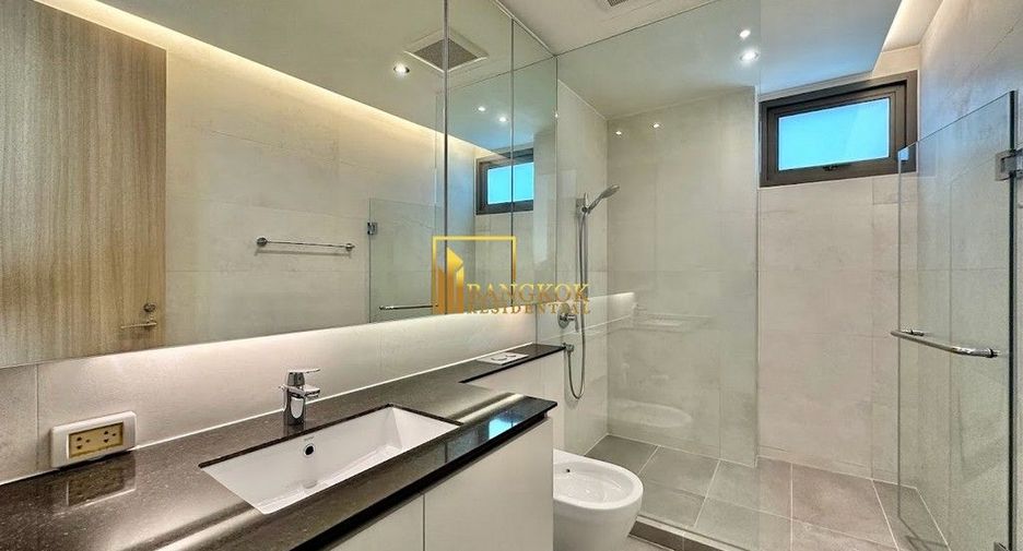 Wohnung zur Miete mit 2 Zimmer in Yan Nawa, Bangkok