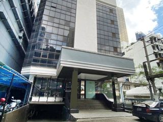 Gewerbefläche zur Miete in Bang Rak, Bangkok