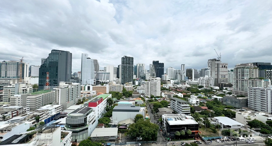 For sale 1 bed condo in Watthana, Bangkok