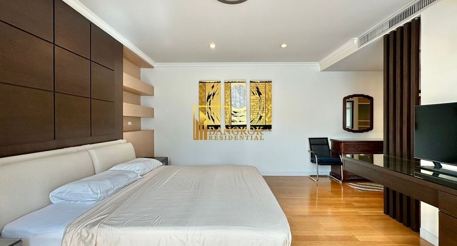 For rent 3 bedrooms condo in Watthana, Bangkok