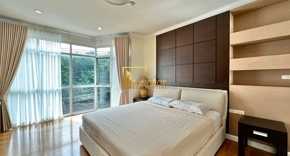 For rent 3 bedrooms condo in Watthana, Bangkok