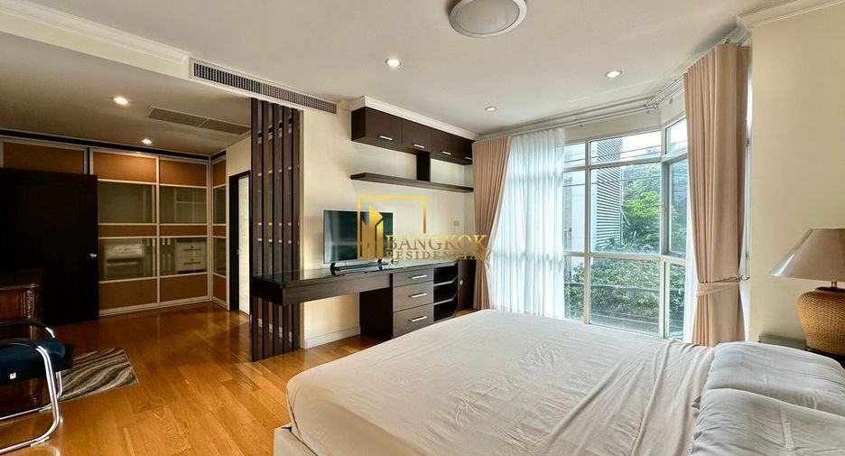 For rent 3 bedrooms condo in Watthana, Bangkok