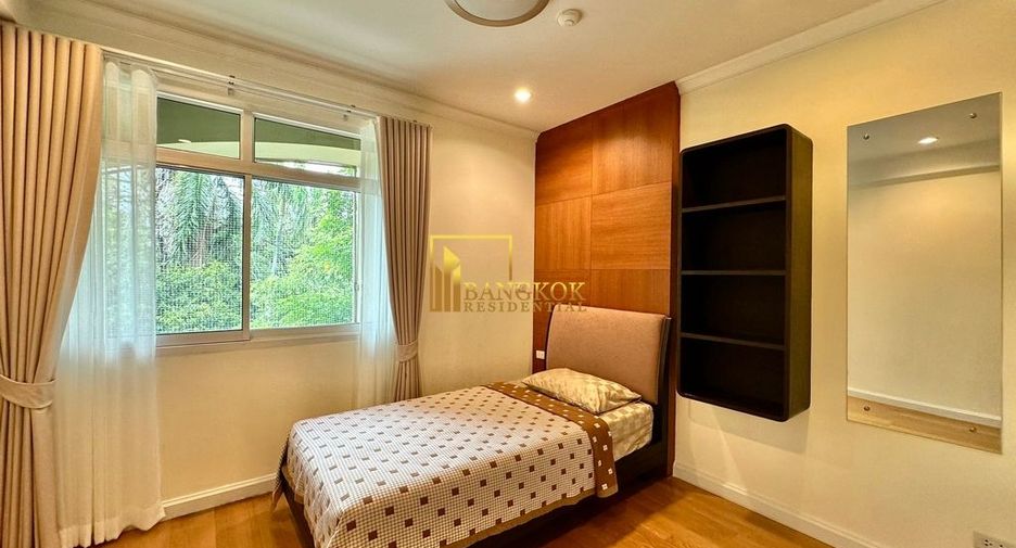 For rent 3 bedrooms condo in Watthana, Bangkok