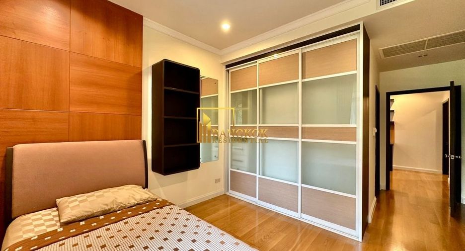 For rent 3 bedrooms condo in Watthana, Bangkok