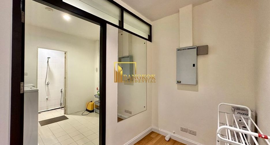 For rent 3 bedrooms condo in Watthana, Bangkok