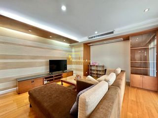 Condo en alquiler de 3 habitaciones en Watthana, Bangkok