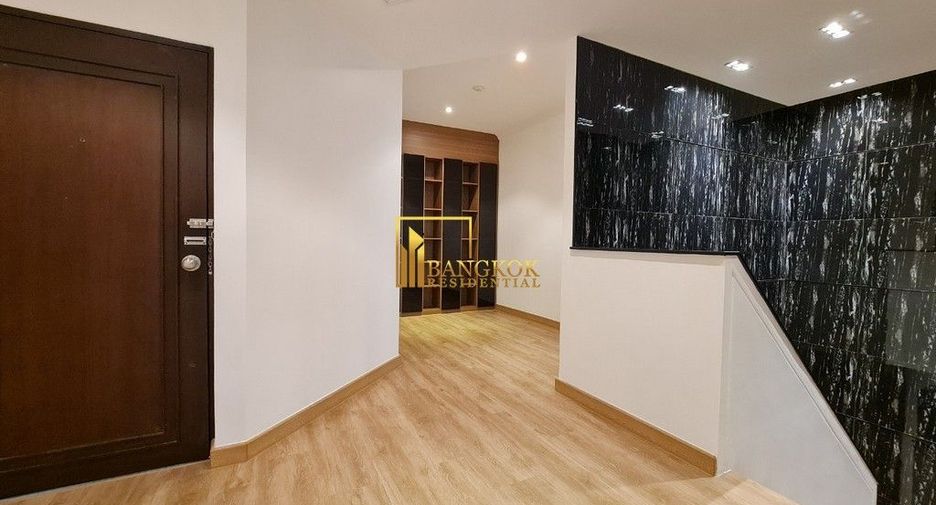 For rent 3 bedrooms condo in Watthana, Bangkok