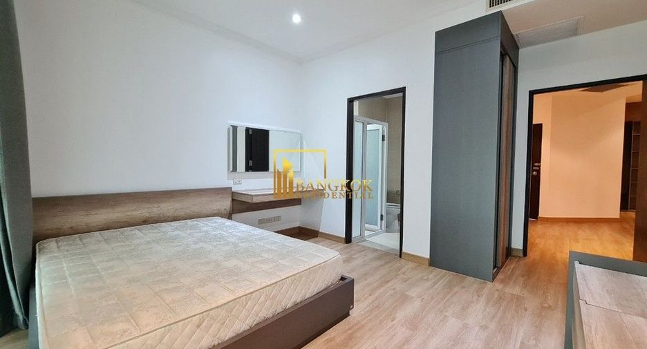 For rent 3 bedrooms condo in Watthana, Bangkok