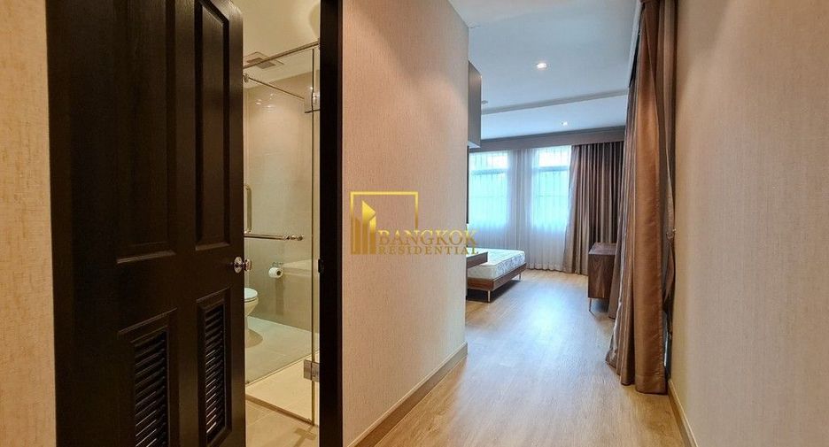 For rent 3 bedrooms condo in Watthana, Bangkok