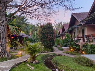 For sale 10 bed hotel in Pai, Mae Hong Son