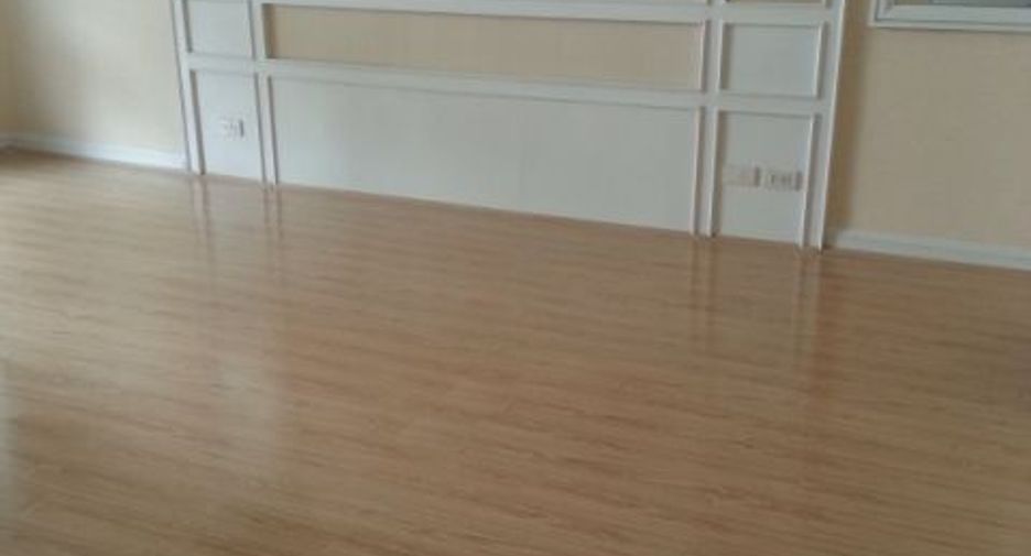 出售 1 卧室 公寓 在 Mueang Samut Prakan, Samut Prakan