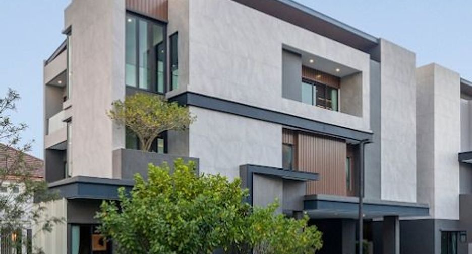 For sale 6 ベッドルーム house in Bang Kapi, Bangkok