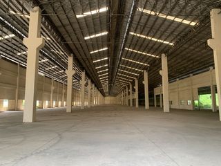 出租 和 出售 仓库 在 Si Racha, Chon Buri