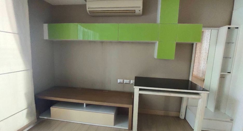 For sale studio condo in Phra Khanong, Bangkok
