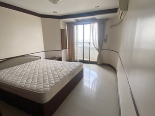 For sale studio condo in Suan Luang, Bangkok