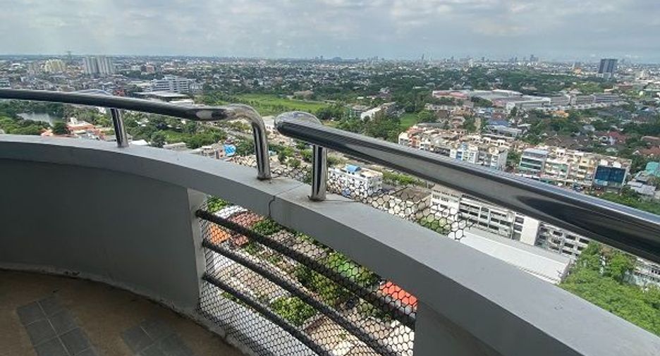 Condo en venta de estudio en Suan Luang, Bangkok
