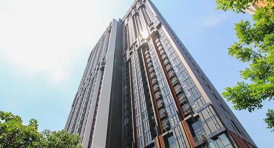For rent 1 bed condo in Phra Khanong, Bangkok
