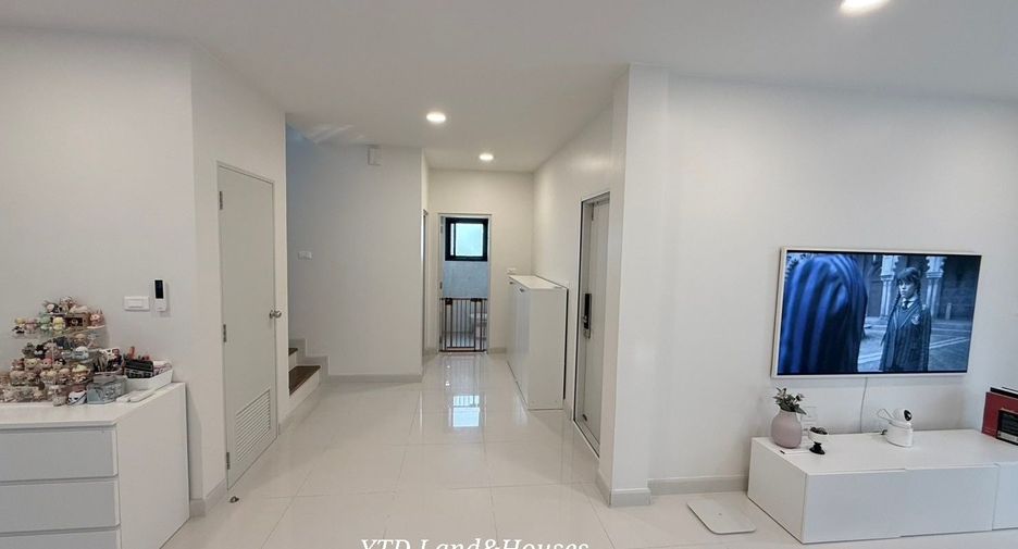 Haus zum Kauf mit 3 Zimmer in Bang Phli, Samut Prakan