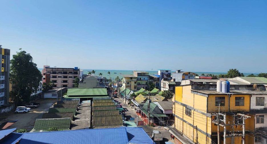 出售 13 卧室 酒店 在 Bang Lamung, Chon Buri